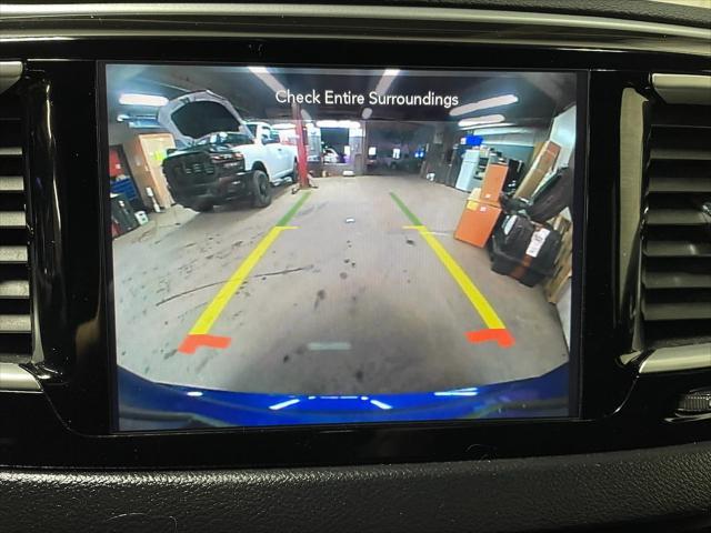 Photo of 2020 Ocean Blue Metallic Chrysler Pacifica