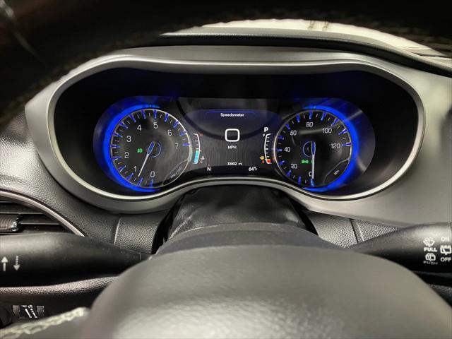 Photo of 2020 Ocean Blue Metallic Chrysler Pacifica