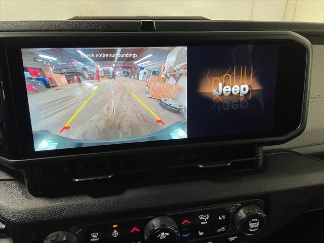 Photo of 2024 Anvil Clear Coat Jeep Gladiator