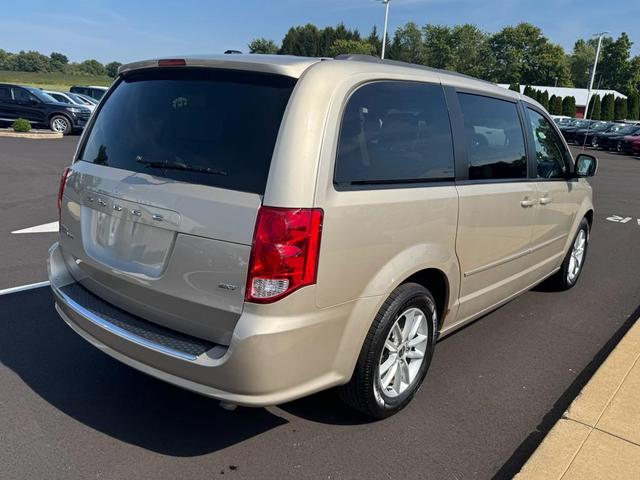 Photo of 2014 Cashmere/Sandstone Pearlcoat Dodge Grand Caravan