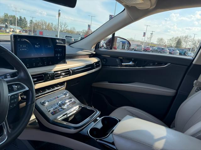 Photo of 2021 Burgundy Velvet Lincoln Nautilus