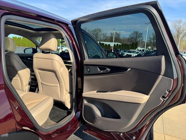 Photo of 2021 Burgundy Velvet Lincoln Nautilus