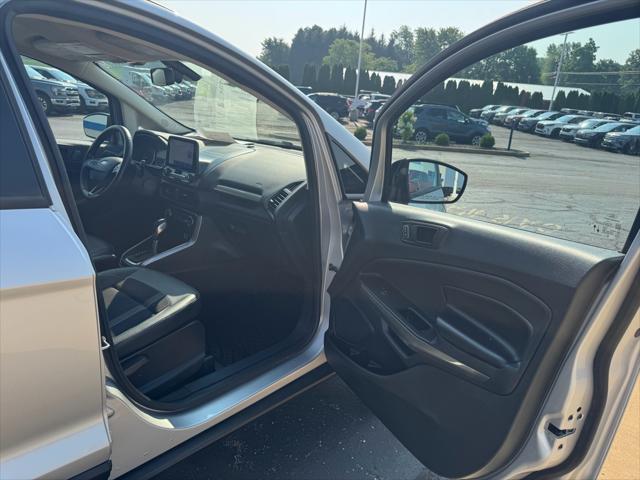 Photo of 2022 Moondust Silver Metallic Ford EcoSport