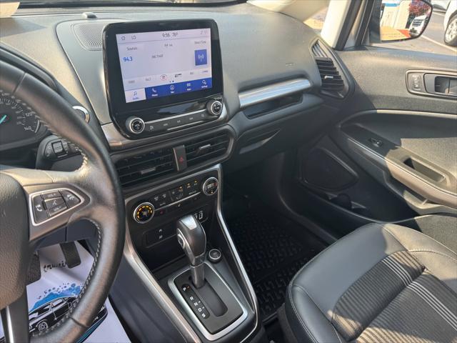 Photo of 2022 Moondust Silver Metallic Ford EcoSport