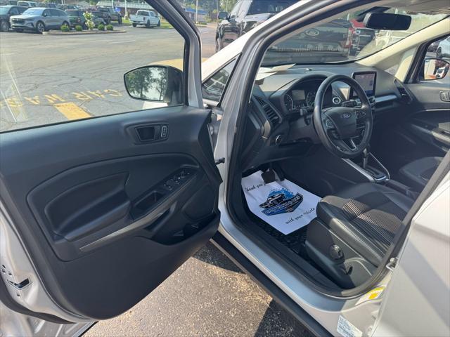 Photo of 2022 Moondust Silver Metallic Ford EcoSport