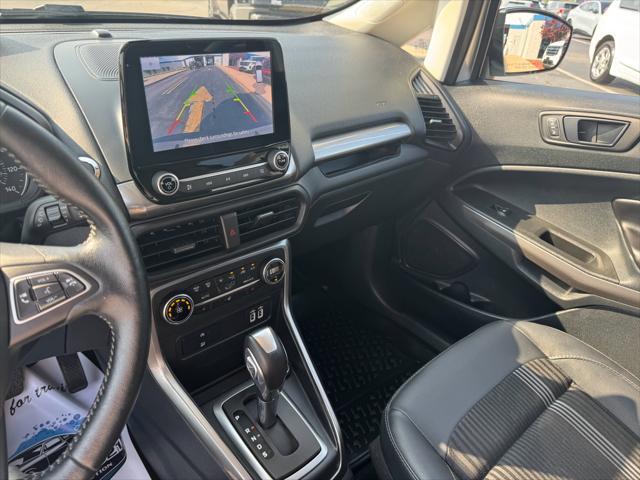 Photo of 2022 Moondust Silver Metallic Ford EcoSport