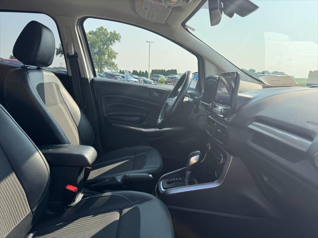 Photo of 2022 Moondust Silver Metallic Ford EcoSport