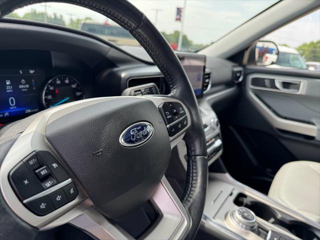 Photo of 2021 Stone Gray Metallic Ford Explorer