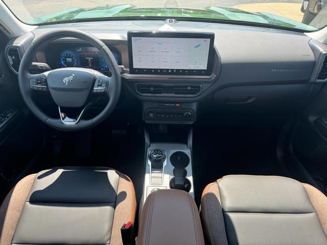 Photo of 2025 Eruption Green Metallic Ford Bronco Sport