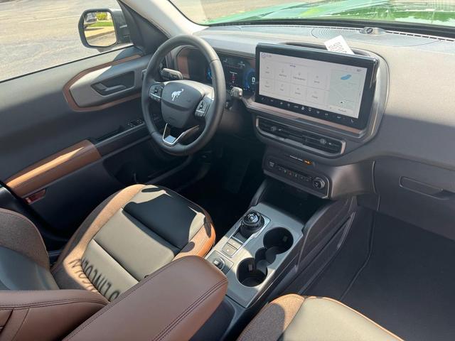 Photo of 2025 Eruption Green Metallic Ford Bronco Sport