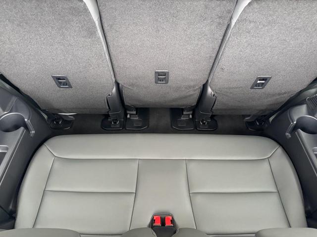 Photo of 2025 Agate Black Metallic Ford Explorer