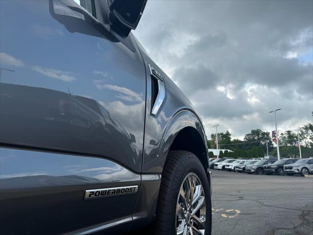 Photo of 2025 Carbonized Gray Metallic Ford F-150
