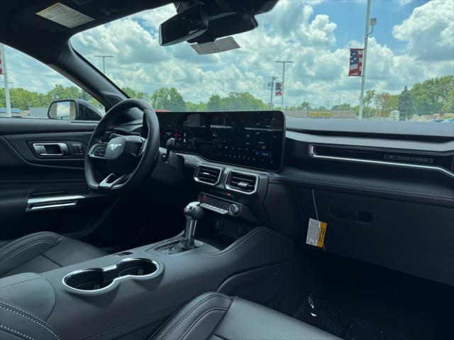 Photo of 2025 Shadow Black Ford Mustang