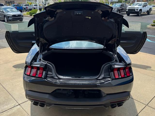 Photo of 2025 Shadow Black Ford Mustang