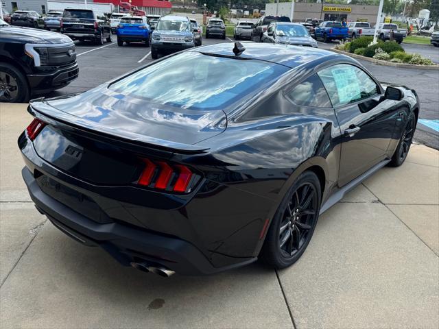 Photo of 2025 Shadow Black Ford Mustang