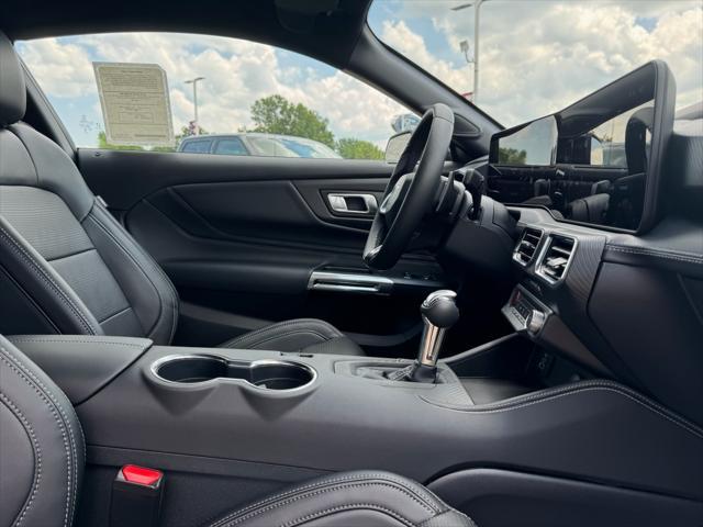 Photo of 2025 Shadow Black Ford Mustang