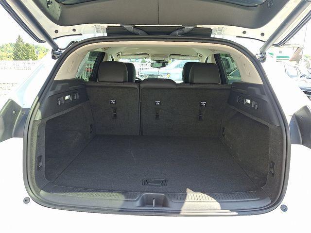 Photo of 2023 Summit White Buick Envision