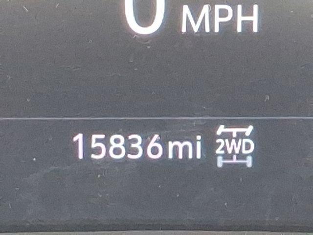 Photo of 2023 Summit White Buick Envision