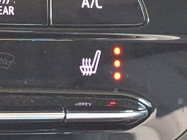 Photo of 2023 Summit White Buick Envision