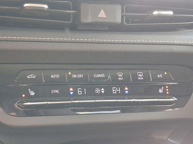 Photo of 2023 Summit White Buick Envision