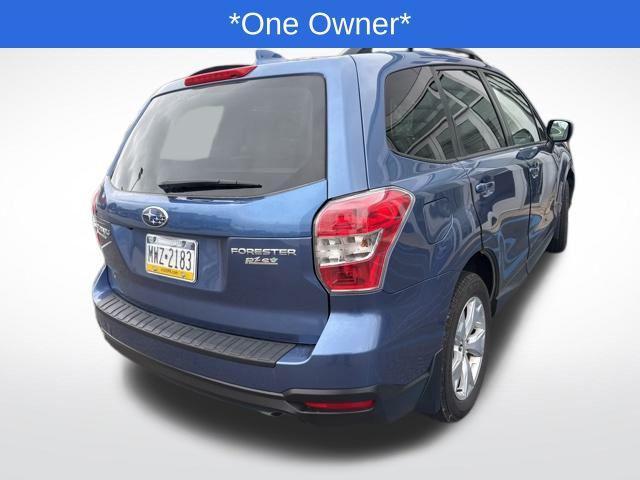 Photo of 2016 Quartz Blue Pearl Subaru Forester