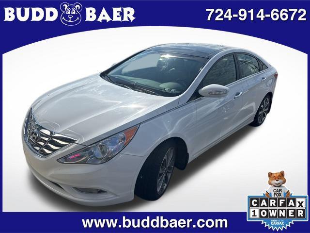 Photo of 2013 Shimmering White Mica Hyundai SONATA