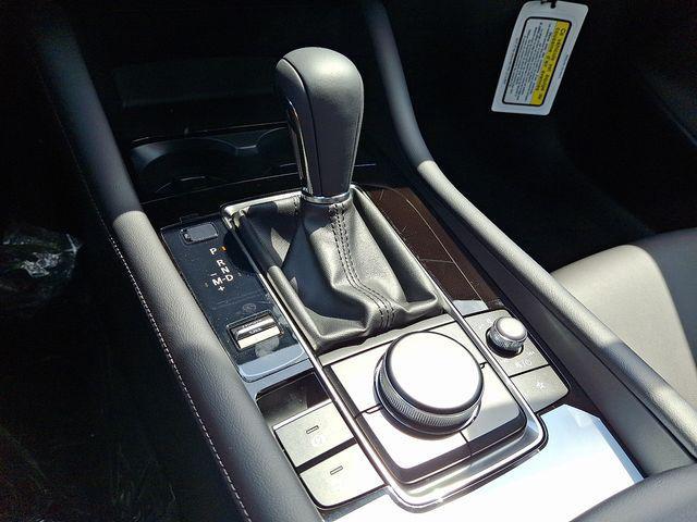 Photo of 2025 Snowflake White Pearl Mica Mazda Mazda3