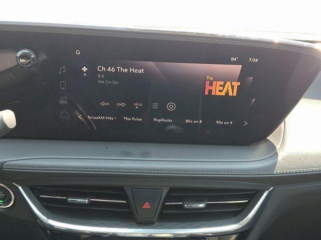 Photo of 2025 Summit White Buick Encore GX
