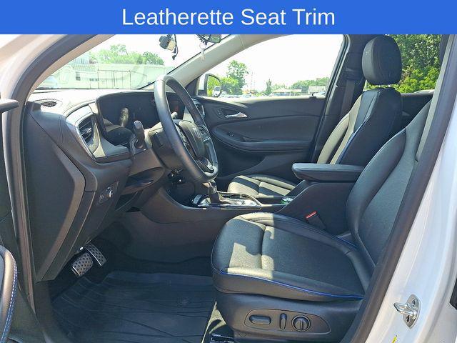 Photo of 2025 Summit White Buick Encore GX