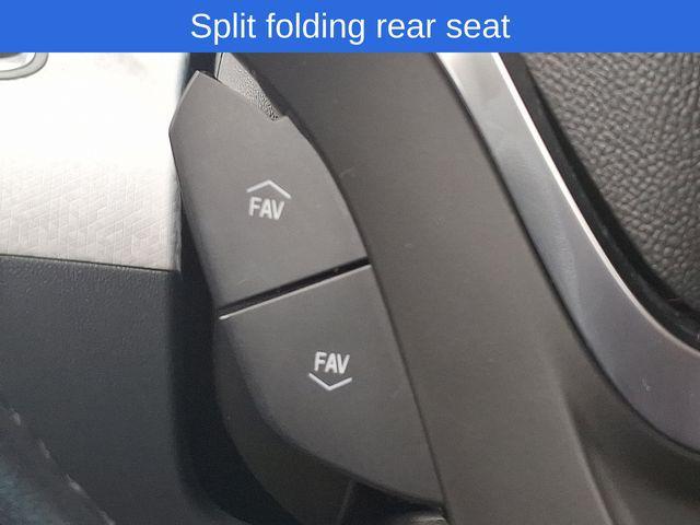 Photo of 2017 Kinetic Blue Metallic Chevrolet Bolt EV