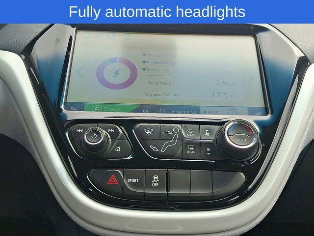 Photo of 2017 Kinetic Blue Metallic Chevrolet Bolt EV