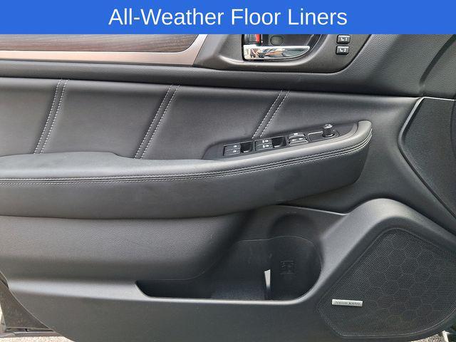 Photo of 2018 Crystal Black Silica Subaru Legacy