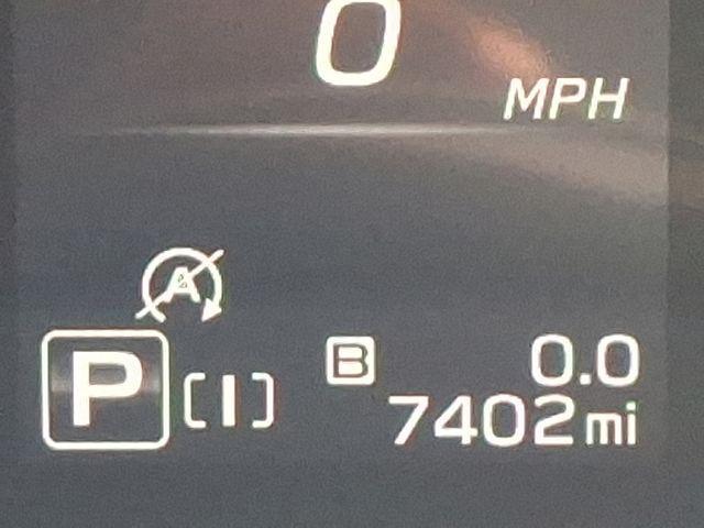 Photo of 2024 Crystal White Pearl Subaru Crosstrek