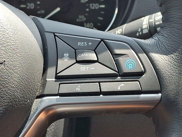 Photo of 2018 Gun Metallic Nissan Rogue