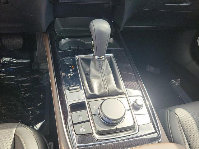 Photo of 2025 Snowflake White Pearl Mica Mazda CX-30