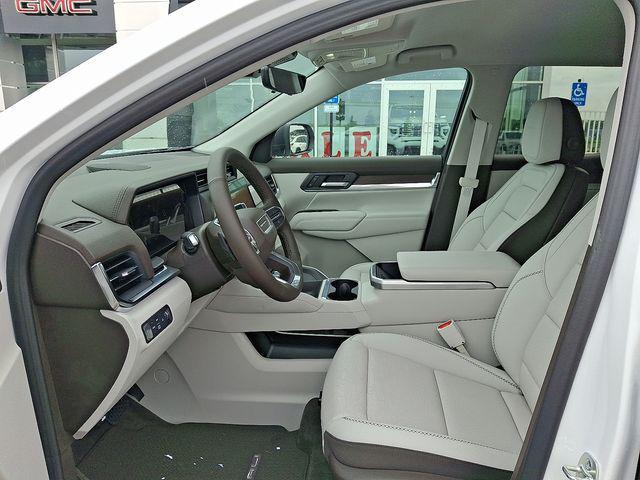 Photo of 2026 Summit White GMC Terrain