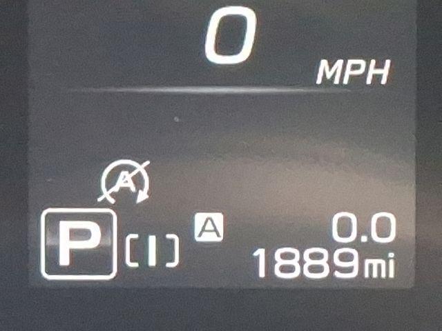 Photo of 2024 Crystal White Pearl Subaru Crosstrek