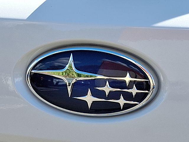 Photo of 2024 Crystal White Pearl Subaru Crosstrek
