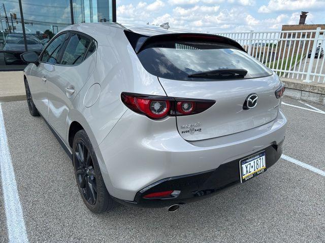 Photo of 2022 Platinum Quartz Metallic Mazda Mazda3