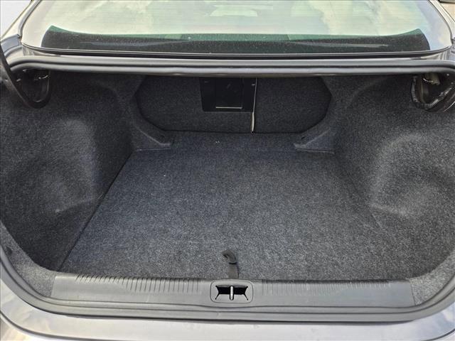 Photo of 2015 Granite Crystal Metallic Clearcoat Chrysler 200