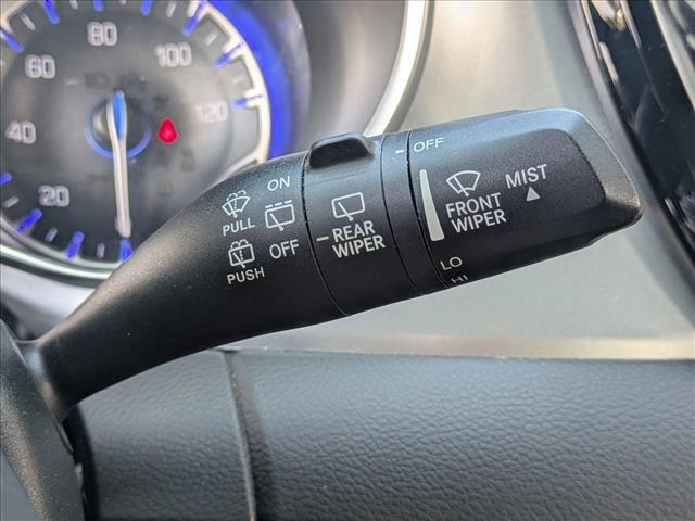 Photo of 2019 Brilliant Black Crystal Pearlcoat Chrysler Pacifica