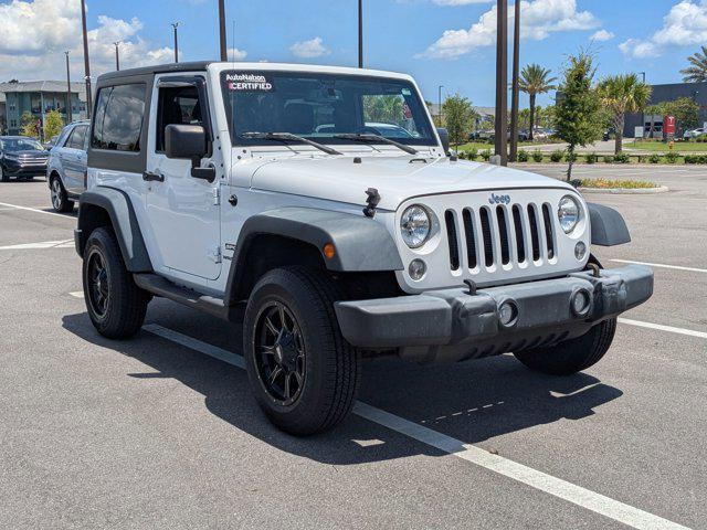 Photo of 2016 Bright White Clearcoat Jeep Wrangler