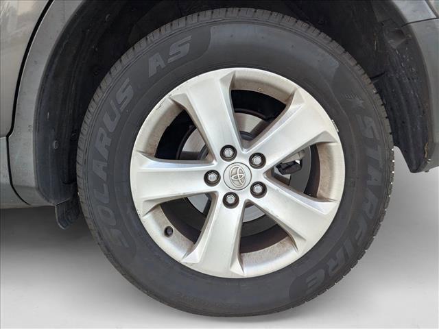 Photo of 2014 Magnetic Gray Metallic Toyota RAV4