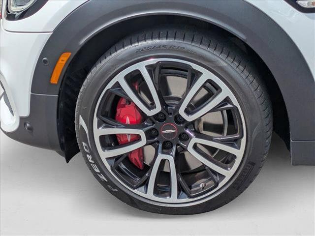 Photo of 2024 Nanuq White Metallic MINI Countryman