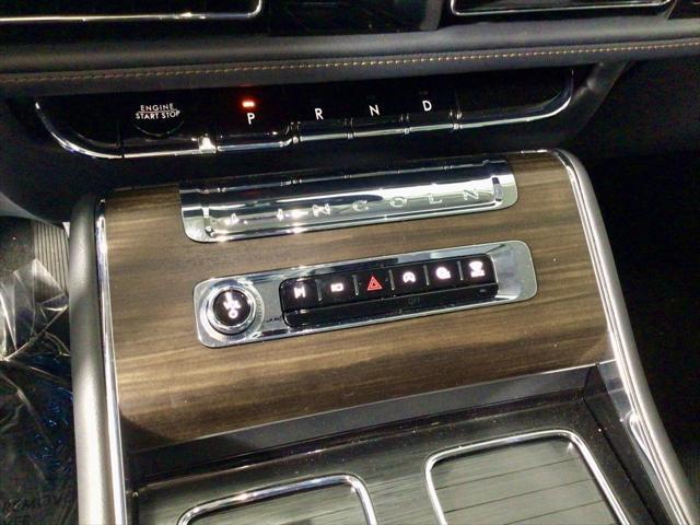 Photo of 2025 Black Metallic Lincoln Aviator