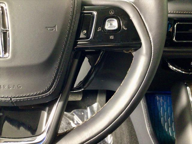 Photo of 2025 Black Metallic Lincoln Aviator
