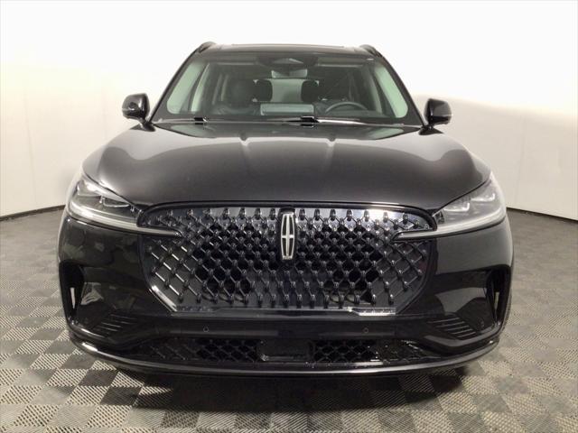 Photo of 2025 Black Metallic Lincoln Aviator
