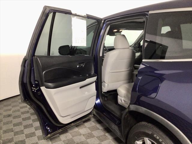 Photo of 2019 Steel Sapphire Metallic Honda Pilot