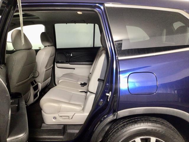 Photo of 2019 Steel Sapphire Metallic Honda Pilot