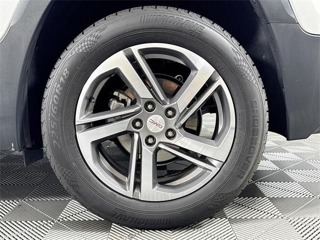 Photo of 2020 Quicksilver Metallic GMC Terrain